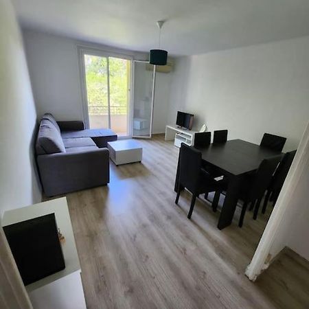 Appartement Deux Chambres 64M2 Aviñón Exterior foto